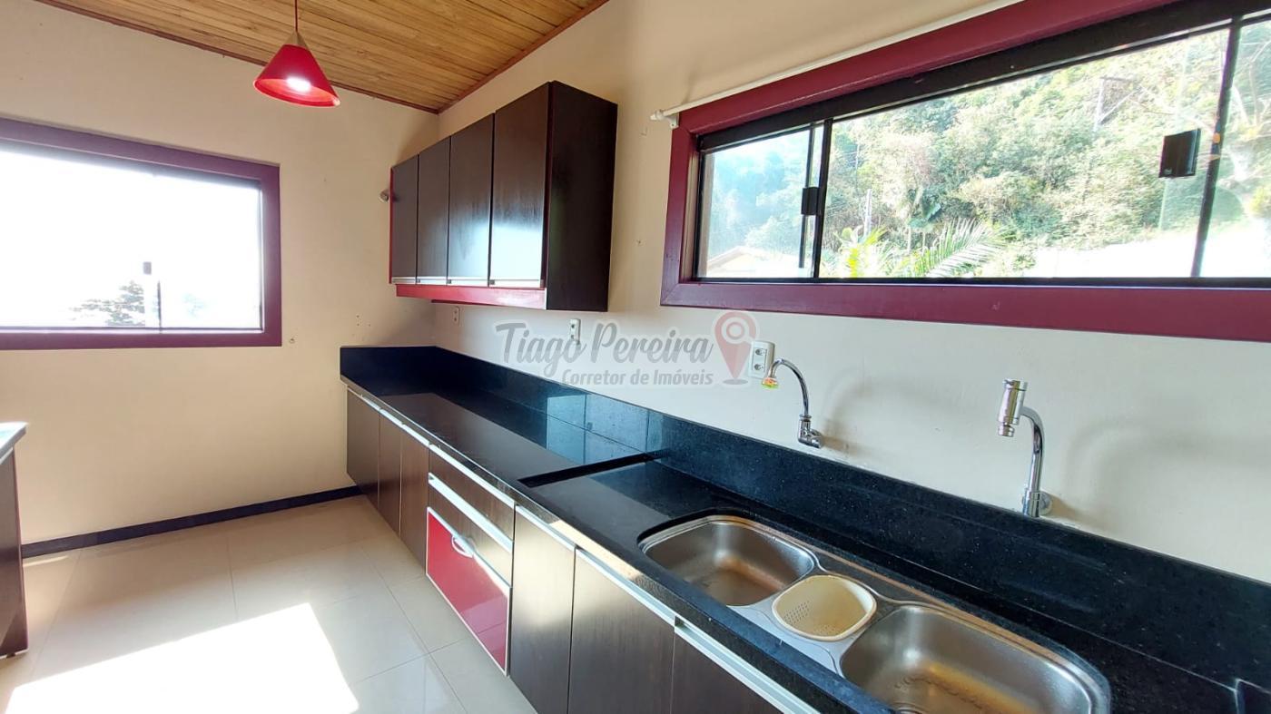 Casa, 4 quartos, 230 m² - Foto 9