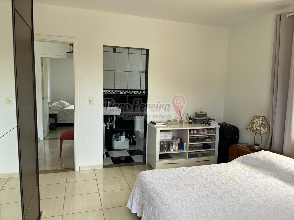 Casa, 4 quartos, 300 m² - Foto 6