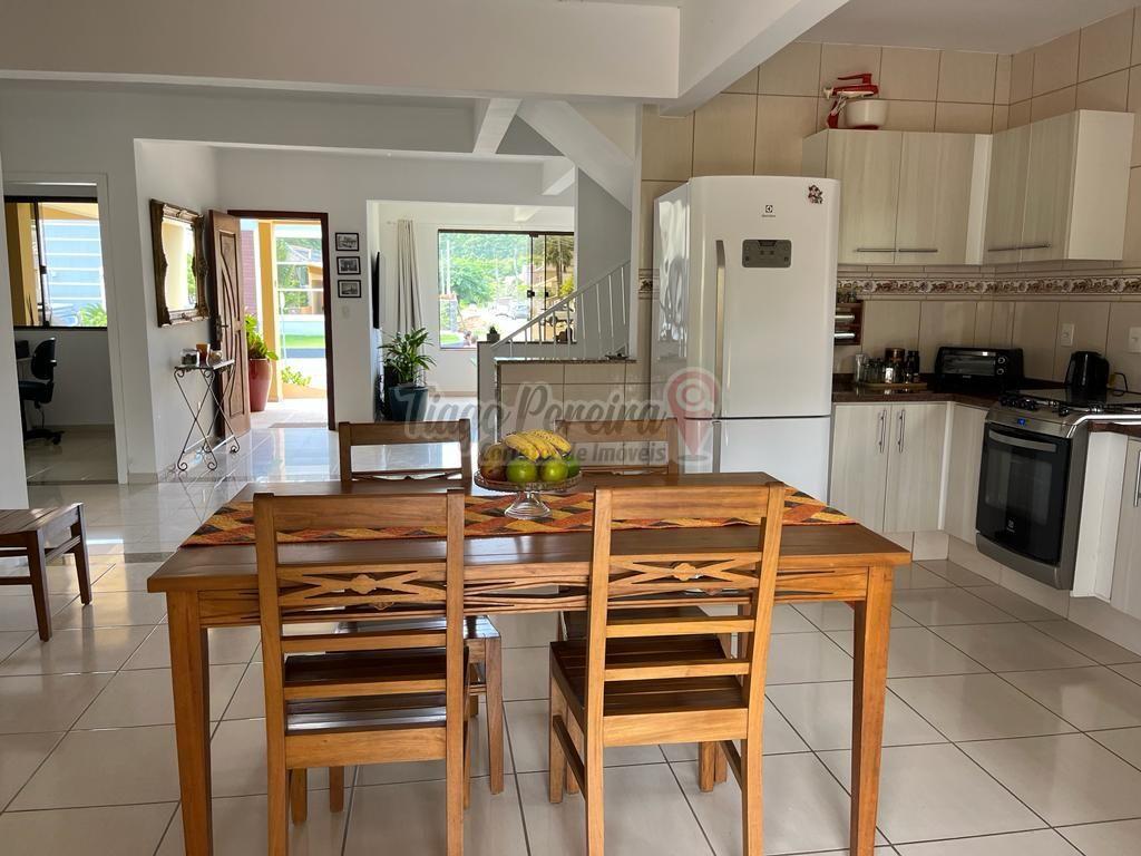 Casa, 4 quartos, 300 m² - Foto 9