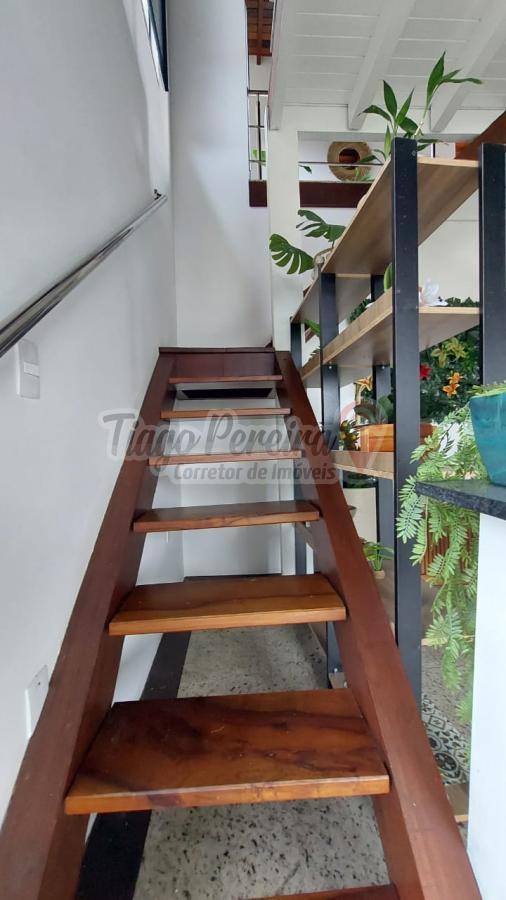 Casa, 4 quartos, 300 m² - Foto 22