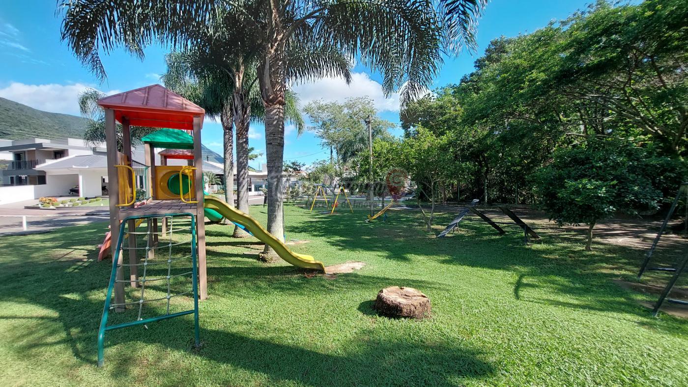 Casa, 4 quartos, 300 m² - Foto 31