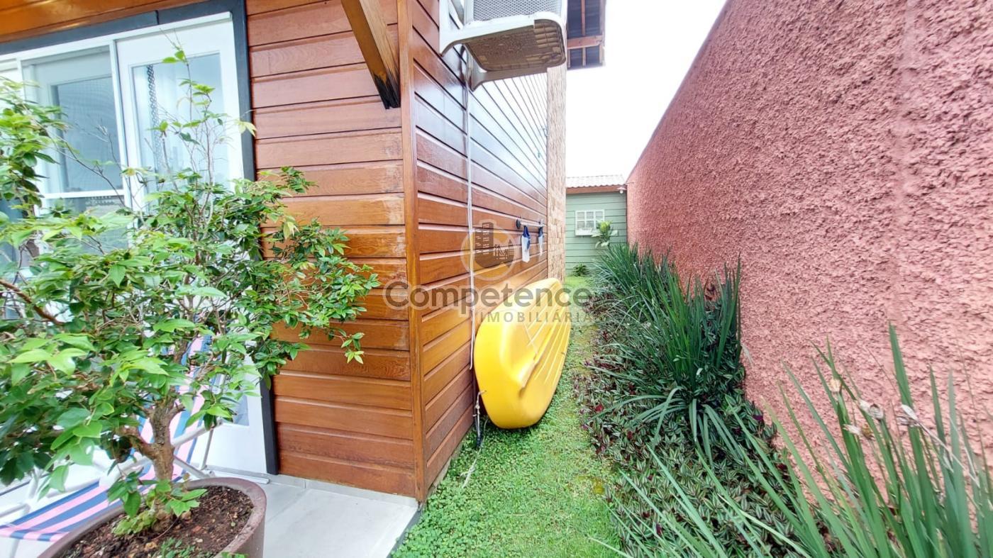 Casa, 2 quartos, 252 m² - Foto 40