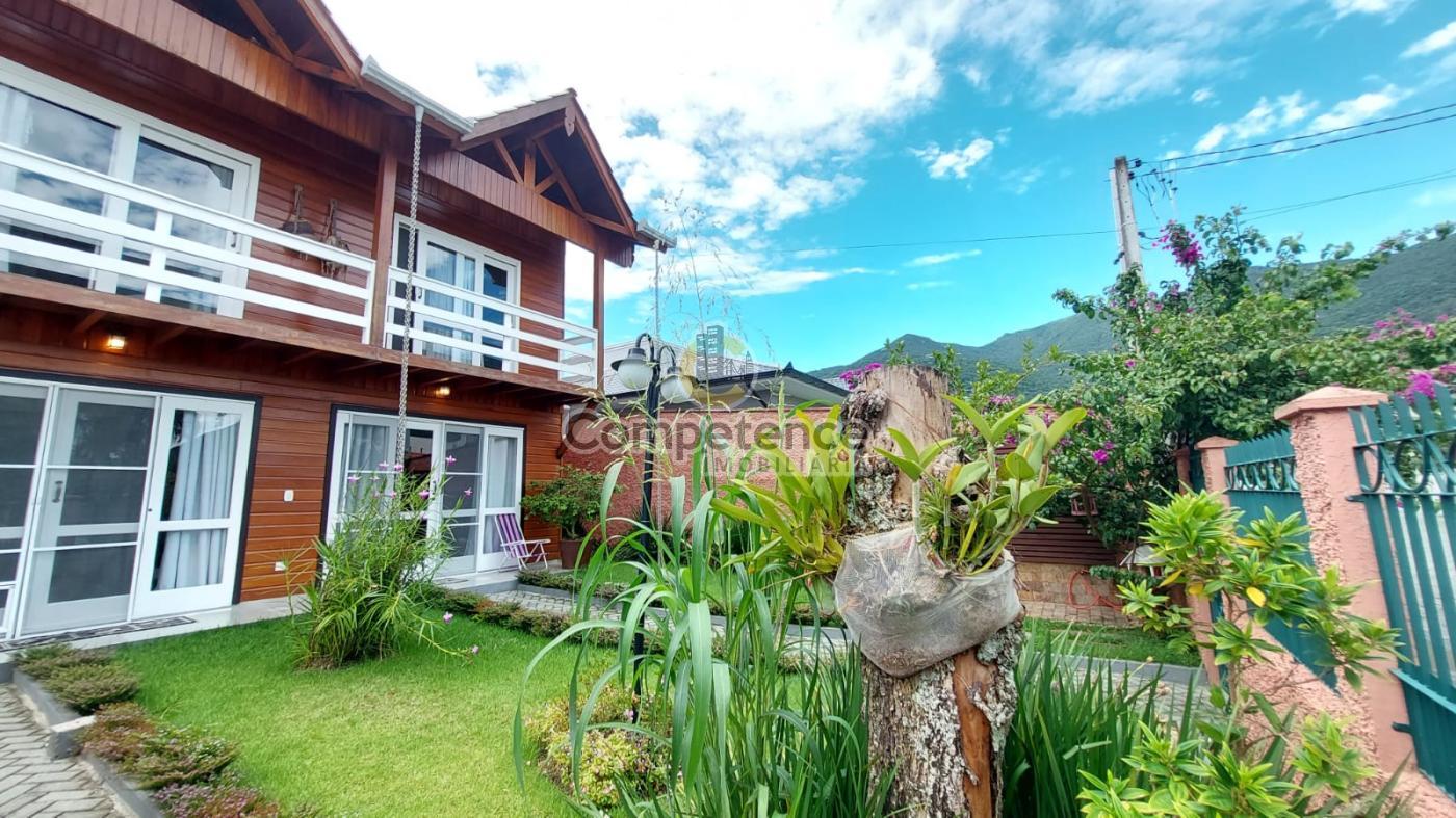 Casa, 2 quartos, 252 m² - Foto 1