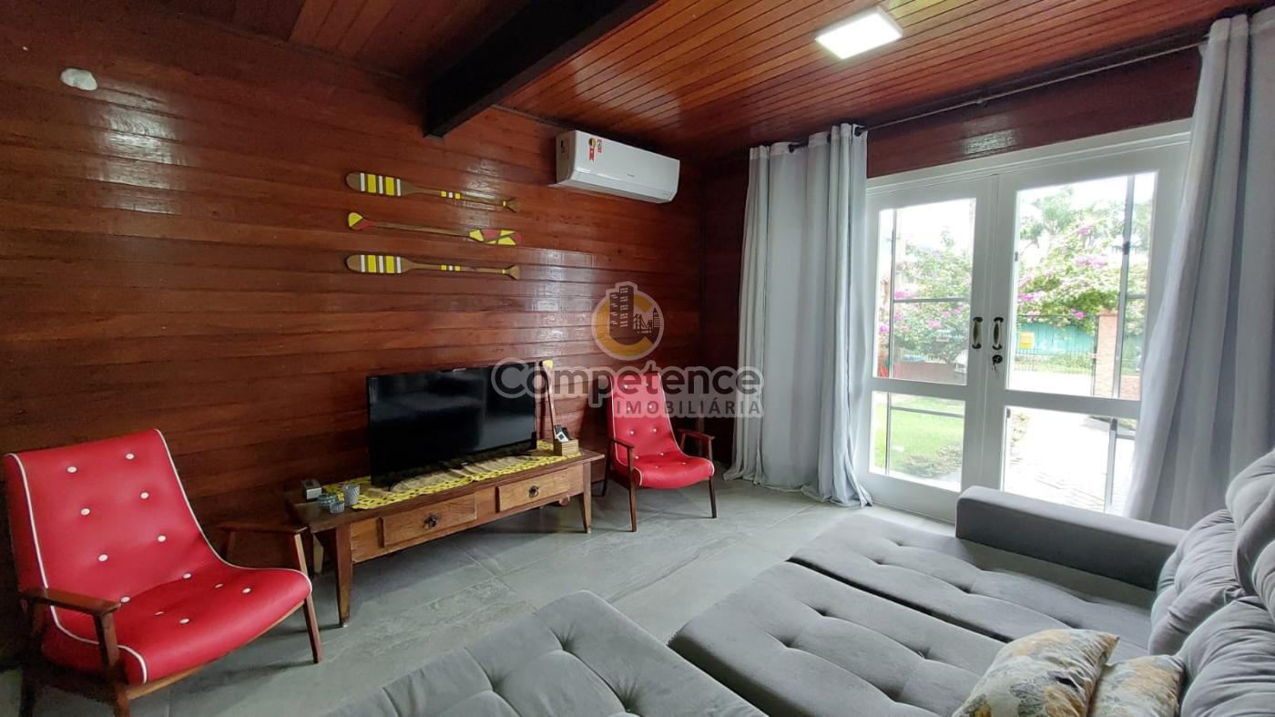 Casa, 2 quartos, 252 m² - Foto 4