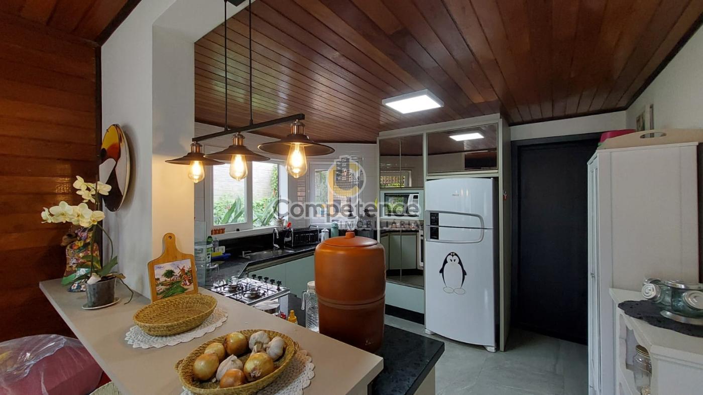 Casa, 2 quartos, 252 m² - Foto 10