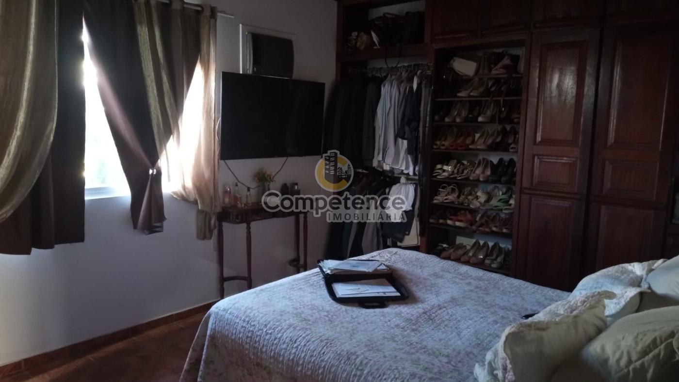 Casa, 4 quartos, 210 m² - Foto 13