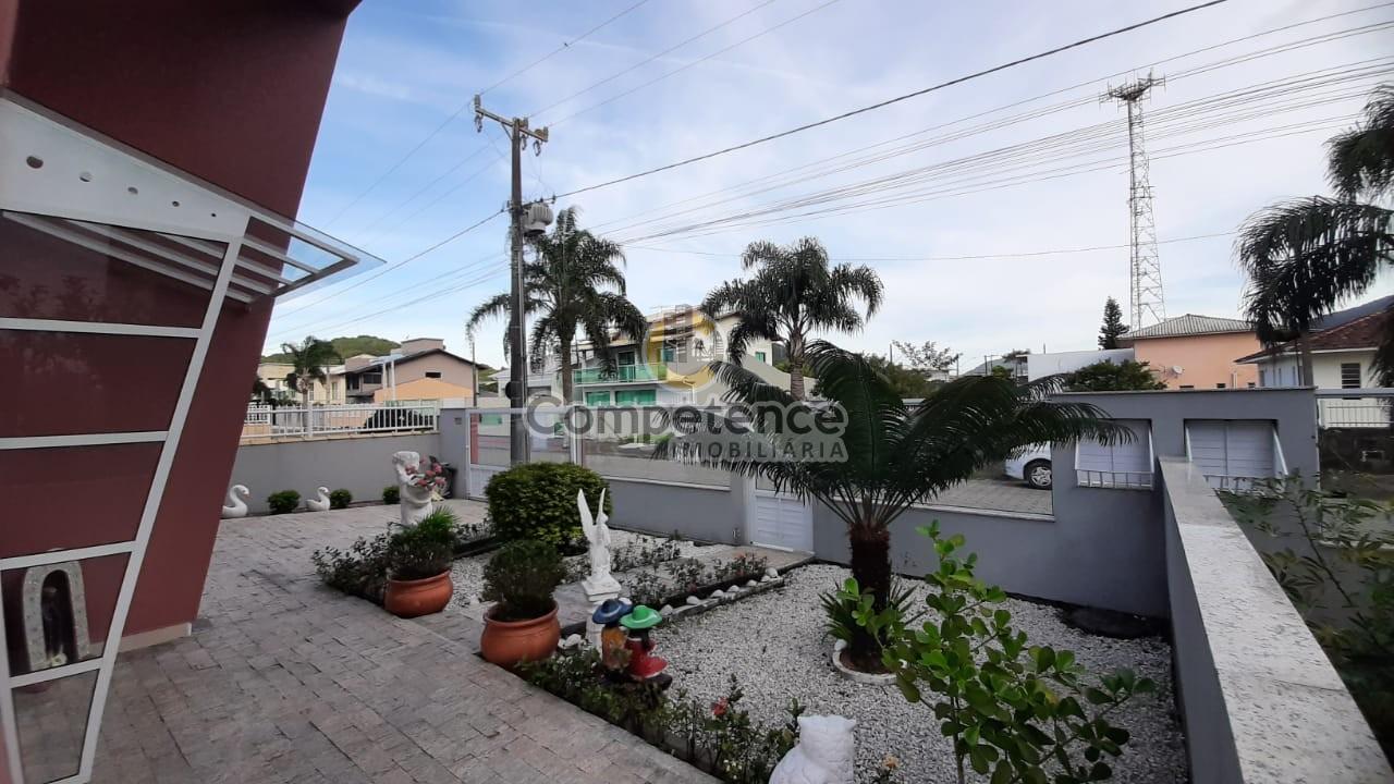 Casa, 3 quartos, 257 m² - Foto 4