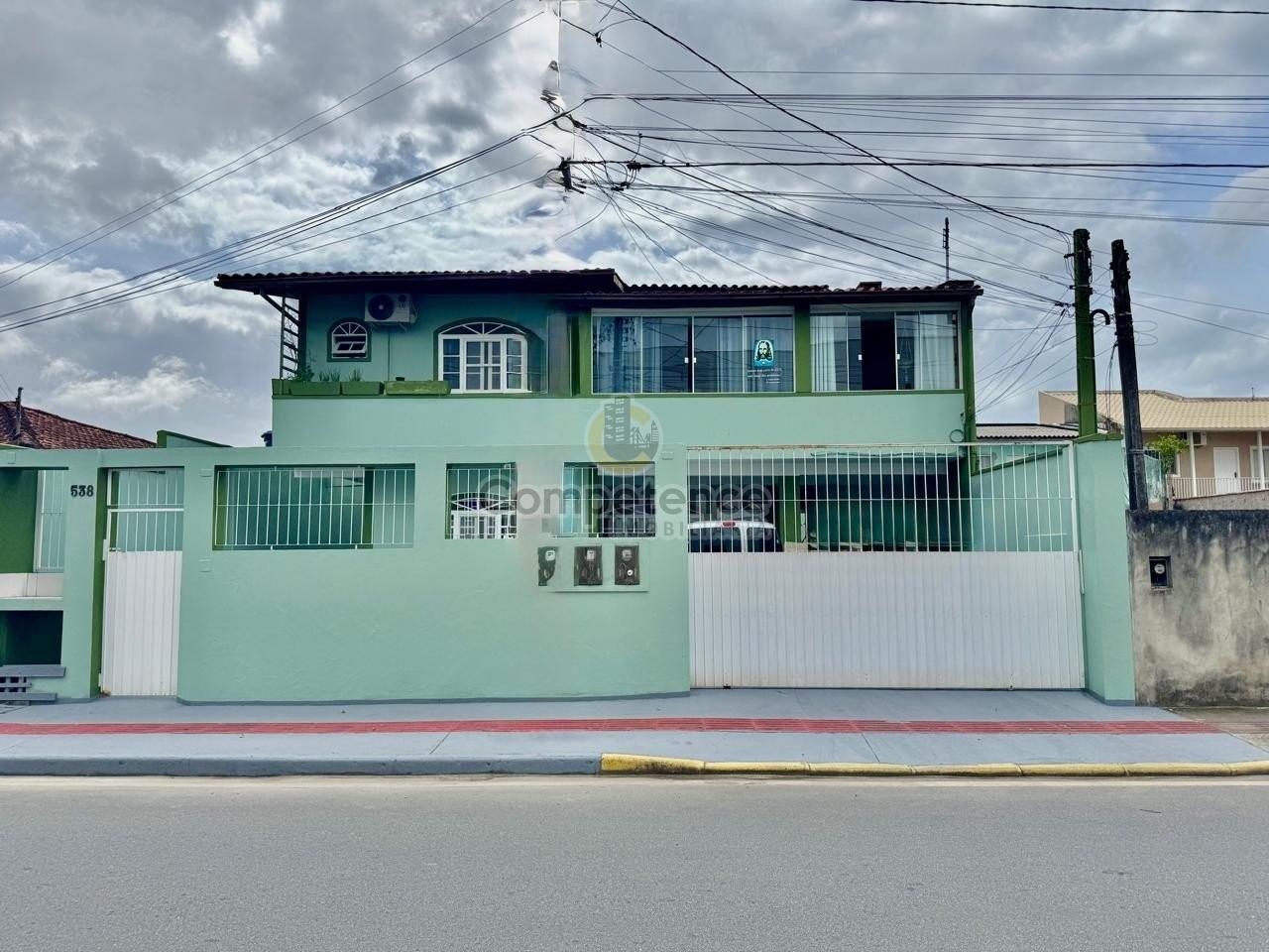 Casa, 8 quartos, 360 m² - Foto 1